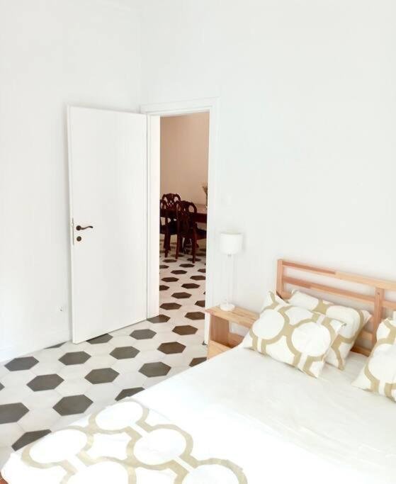 סלוניקי Stylish City Flat Near Promenade מראה חיצוני תמונה