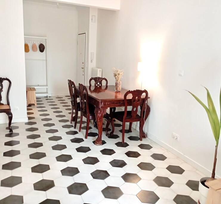 סלוניקי Stylish City Flat Near Promenade מראה חיצוני תמונה